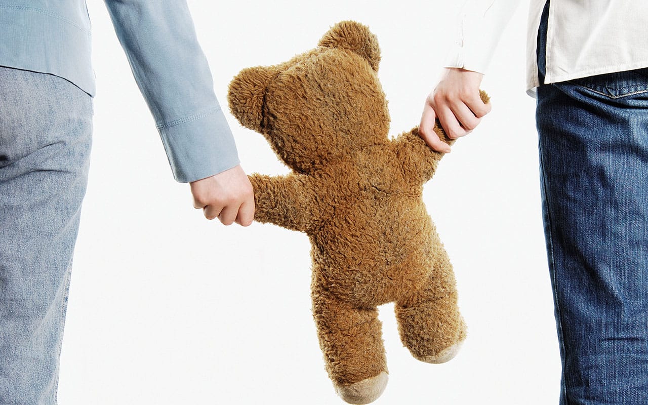 离婚后抚养权归女方的话可以给孩子改姓吗