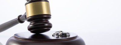 离婚官司诉讼费什么时候交